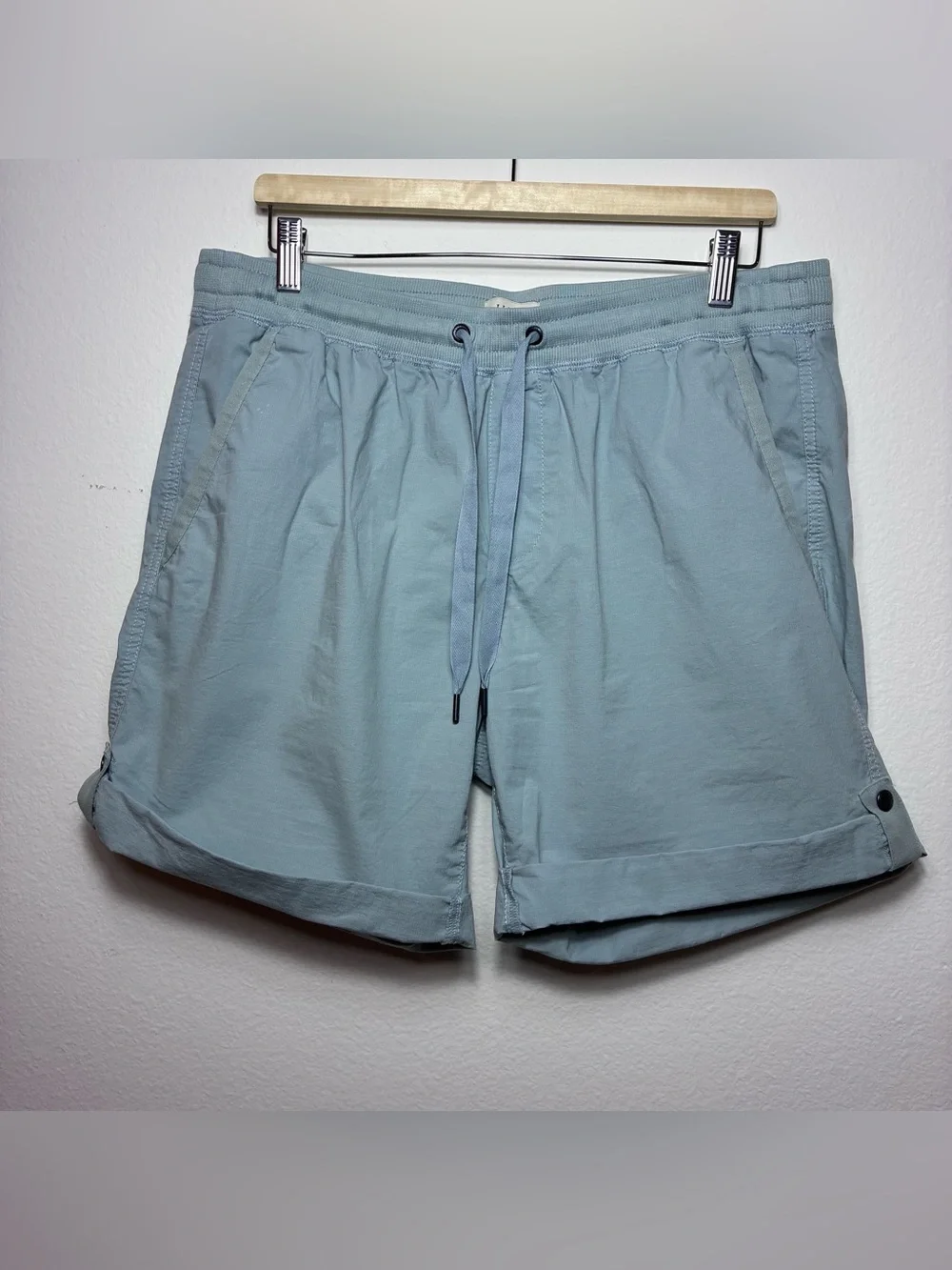 L.L.Bean Women’s Stretch Ripstop Pull-On Shorts Blue Size Large Outdoor 506768